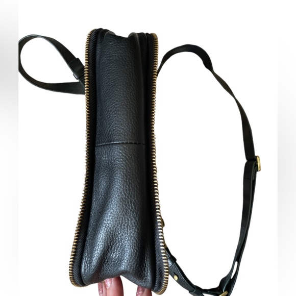 Fossil Preston Jacquard & Pebbled Leather Expandable Crossbody Purse, Tan/Black - Picture 5 of 10